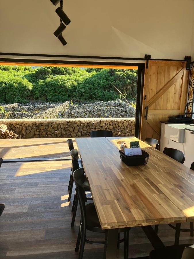 Casa Da Vinha Escondida Al Villa Biscoitos  ภายนอก รูปภาพ