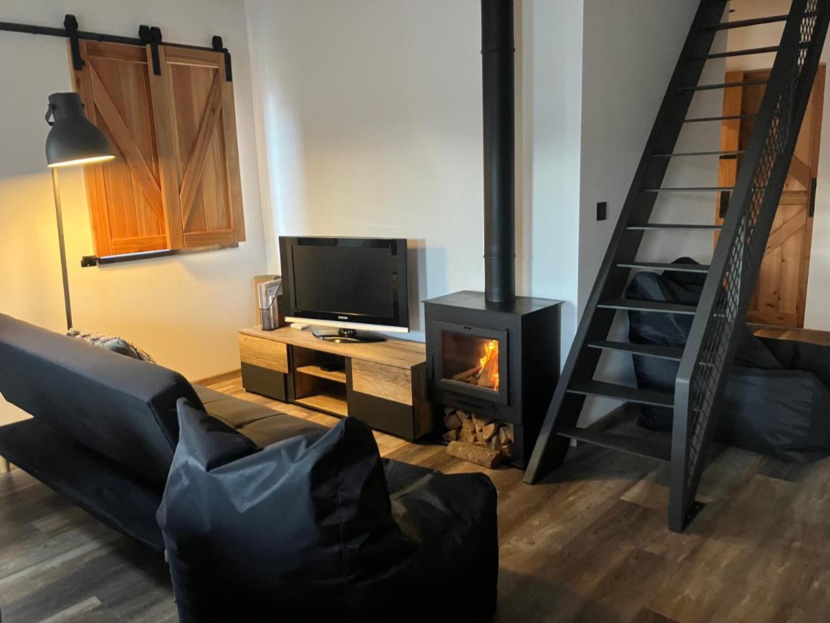 Casa Da Vinha Escondida Al Villa Biscoitos  ภายนอก รูปภาพ